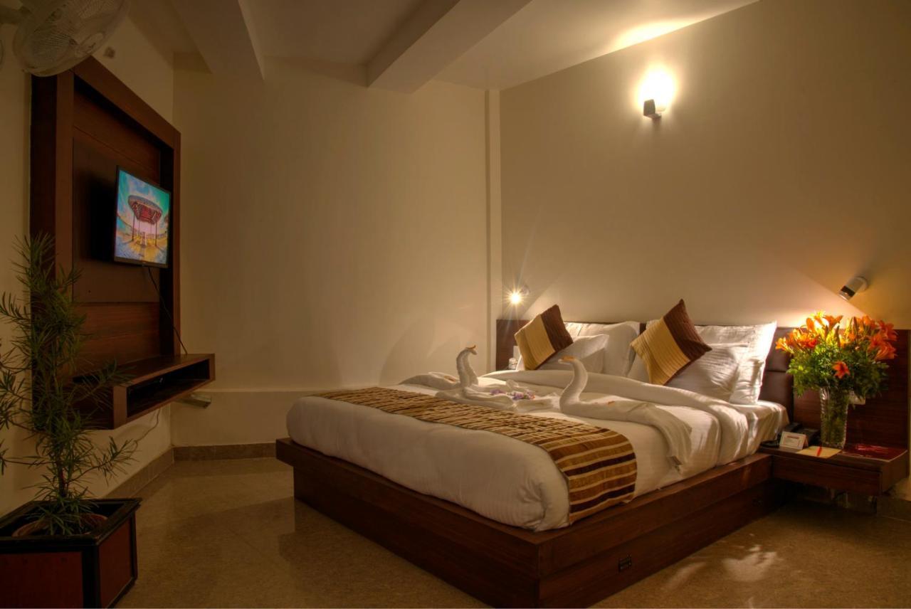The Palm Resort-Luxuria Nainital Exterior photo